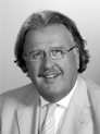 Seniorberater Karsten Volckmer für die Bereiche Gesundheitswesen und Pharma Seniorberater Karsten Volckmer für die Bereiche Gesundheitswesen und Pharma